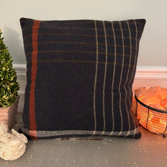 West Elm + Faribault Woolen Mill Collaboration Pillow Cushion Wool Navy Plaids - Picture 2 of 4